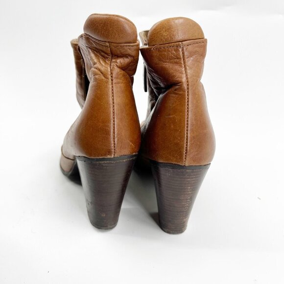 ✅ RUSSELL & BROMLEY BROWN LEATHER ANKLE BOOTIES SIZE 41. - Picture 6 of 9